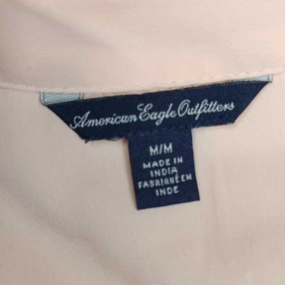 American Eagle Outfitters Women's Peach Long Sleeved Button Down Blouse Size Med - Picture 2 of 10